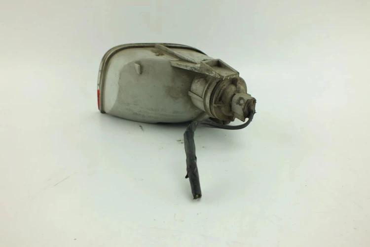 LAMPA PRAWY TYŁ ZDERZAKA FORD FOCUS MK1 1.6 16V S4X-15K272