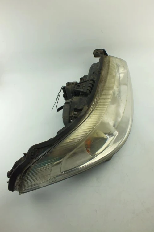LAMPA PRAWY PRZÓD RENAULT LAGUNA II (2001-2005)