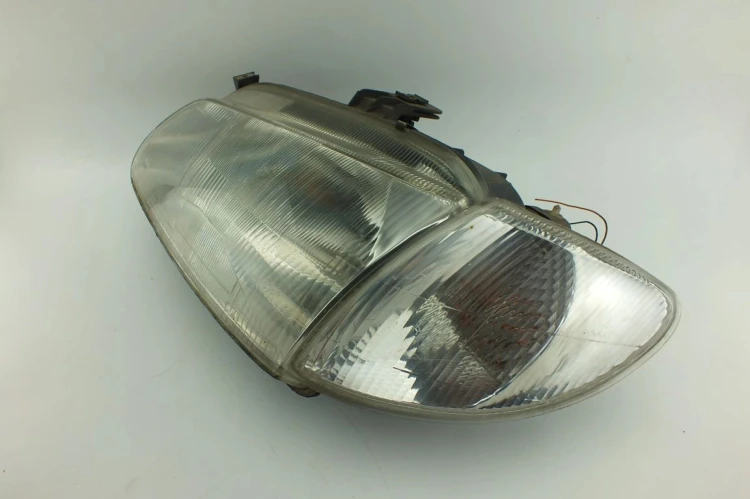 LAMPA LEWY PRZÓD RENAULT SCENIC I (1997-1999) 1.6 BENZ