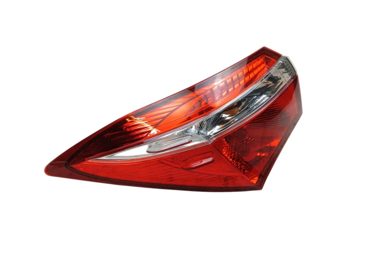 LAMPA LEWY TYŁ TOYOTA COROLLA E18 (2013-2016) 1.33 Dual VVT-I 99KM 81560-02