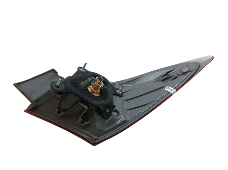 LAMPA LEWY TYŁ TOYOTA COROLLA E18 (2013-2016) 1.33 Dual VVT-I 99KM 81560-02