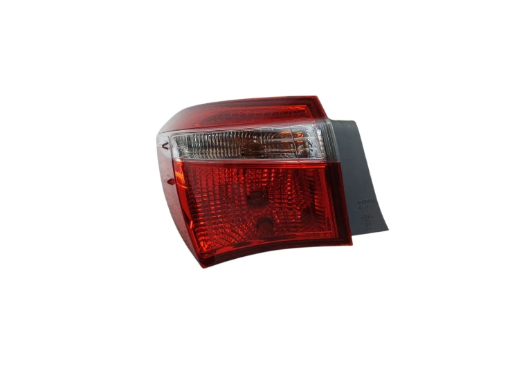 LAMPA LEWY TYŁ TOYOTA COROLLA E18 (2013-2016) 1.33 Dual VVT-I 99KM 81560-02