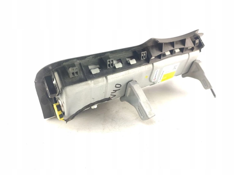 PODUSZKA KOLANOWA VOLVO V40 II (2012-2016) 2.0 D3 150KM P031271434