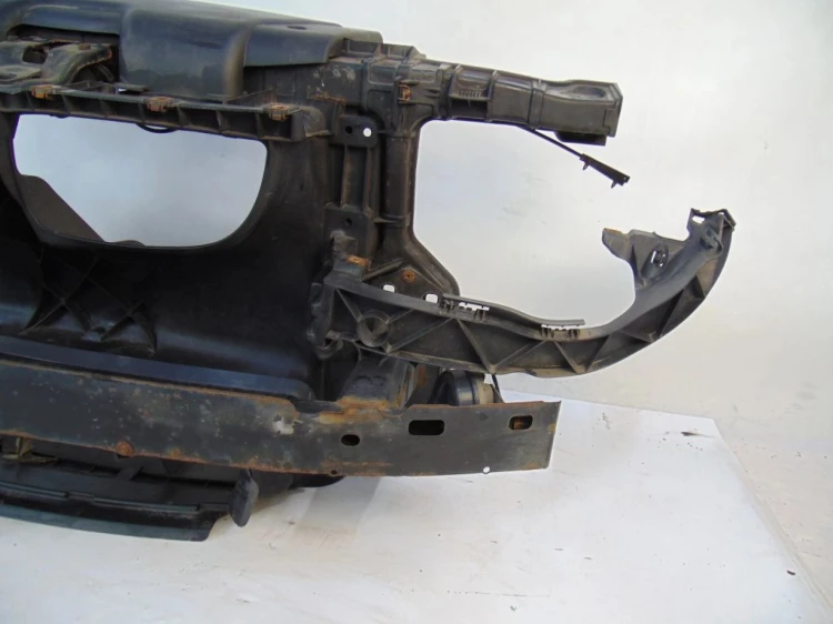 PAS PRZEDNI WZMOCNIENIE CZOŁOWE BMW E87 (2004-2007) 2.0 D 122KM