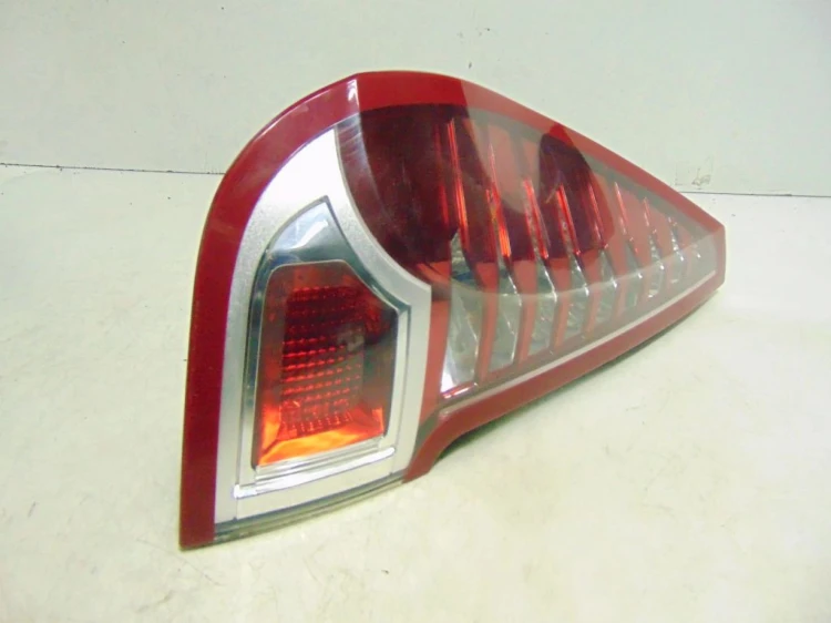 LAMPA LEWY TYŁ RENAULT SCENIC III (2009-2013) 1.6 16V
