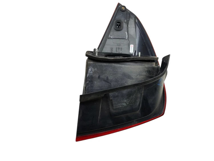 LAMPA PRAWY TYŁ RENAULT LAGUNA III (2007-2010) 2.0 16V 140KM