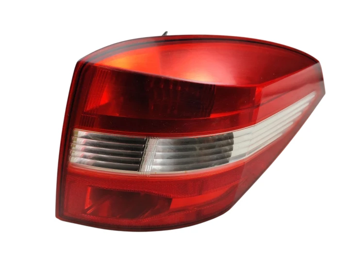 LAMPA PRAWY TYŁ RENAULT LAGUNA III (2007-2010) 2.0 16V 140KM