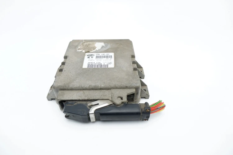 ZESTAW STARTOWY PEUGEOT 206 (1998-2002) 1.1 BENZ 9636727380