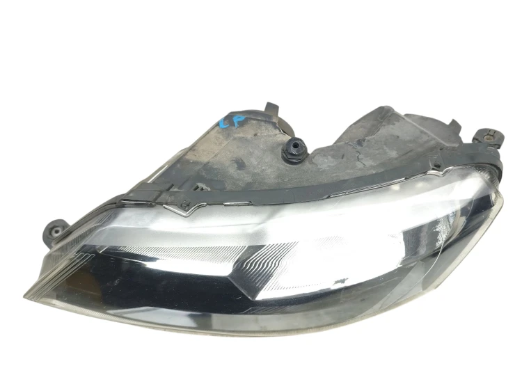 LAMPA LEWY PRZÓD SKODA RAPID (2012-2017) 1.6 TDI 105KM 5JB941017