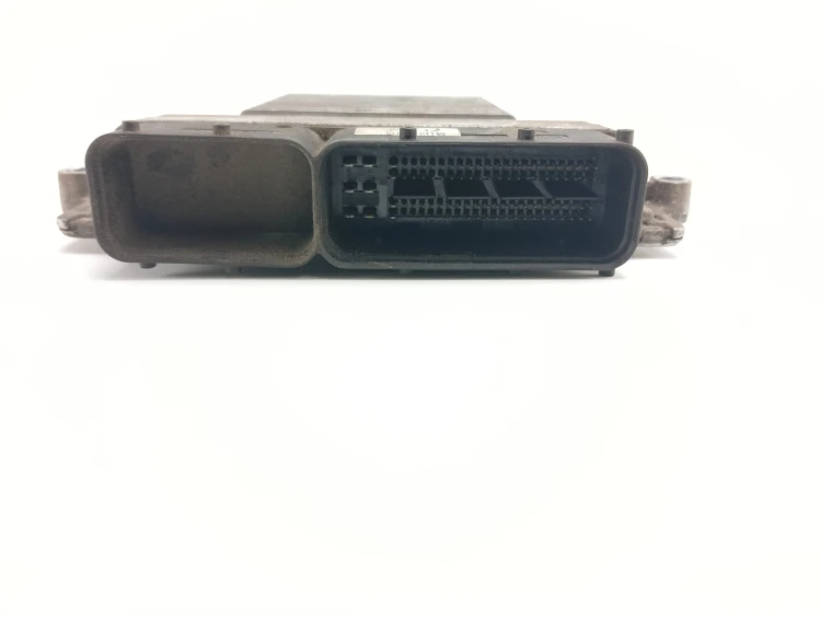 KOMPUTER STEROWNIK SILNIKA KIA MAGENTIS II (2005-2010) 2.0 16V 144KM 39111-