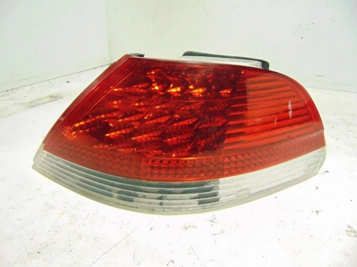 LAMPA PRAWY TYŁ BMW E65 (2001-2005)