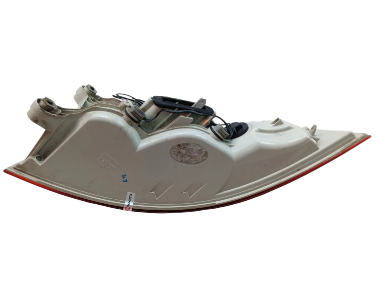 LAMPA LEWY TYŁ JAGUAR XE X760 (2015-2019) 2.0 D 163KM