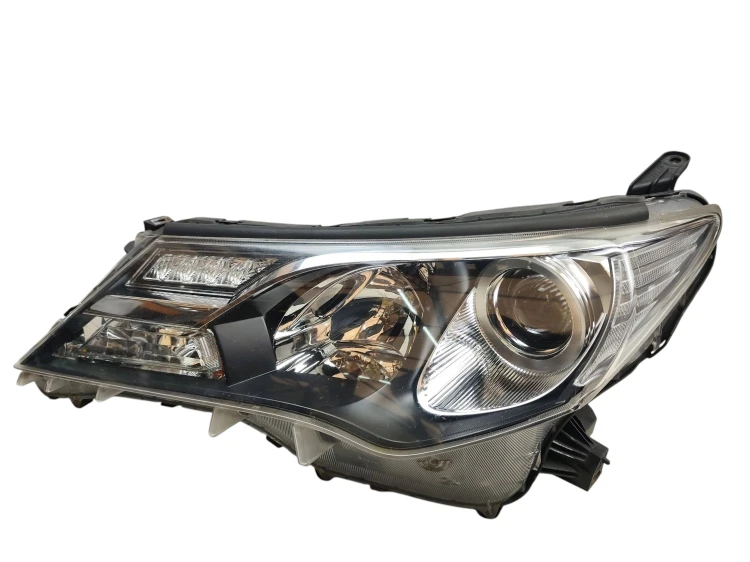 LAMPA LEWY PRZÓD TOYOTA RAV4 IV (2013-2016) 2.2 D4D 150KM