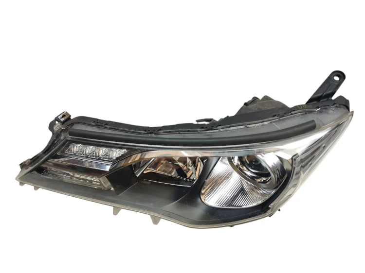 LAMPA LEWY PRZÓD TOYOTA RAV4 IV (2013-2016) 2.2 D4D 150KM
