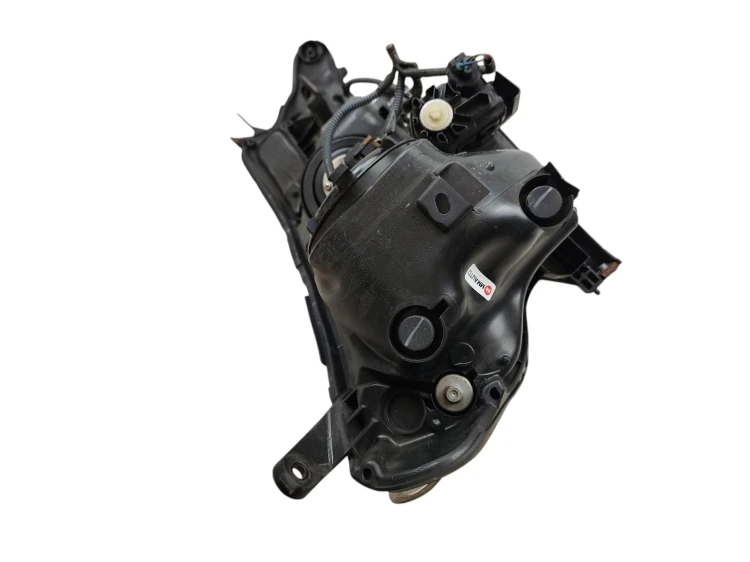 LAMPA LEWY PRZÓD TOYOTA RAV4 IV (2013-2016) 2.2 D4D 150KM