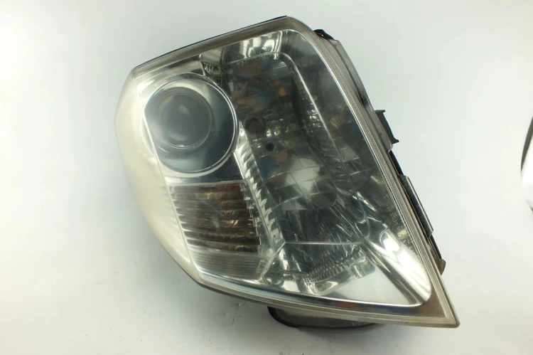 LAMPA PRAWY PRZÓD RENAULT VEL SATIS (2002-2009) 3.0 DCI
