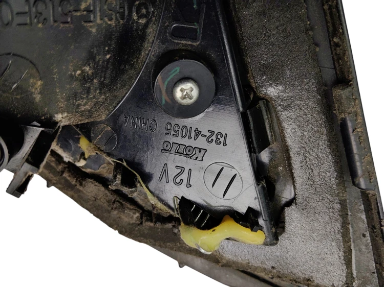 LAMPA PRAWY TYŁ W KLAPE MAZDA 6 II GH LIFT (2010-2012) 2.0 MZR 155KM