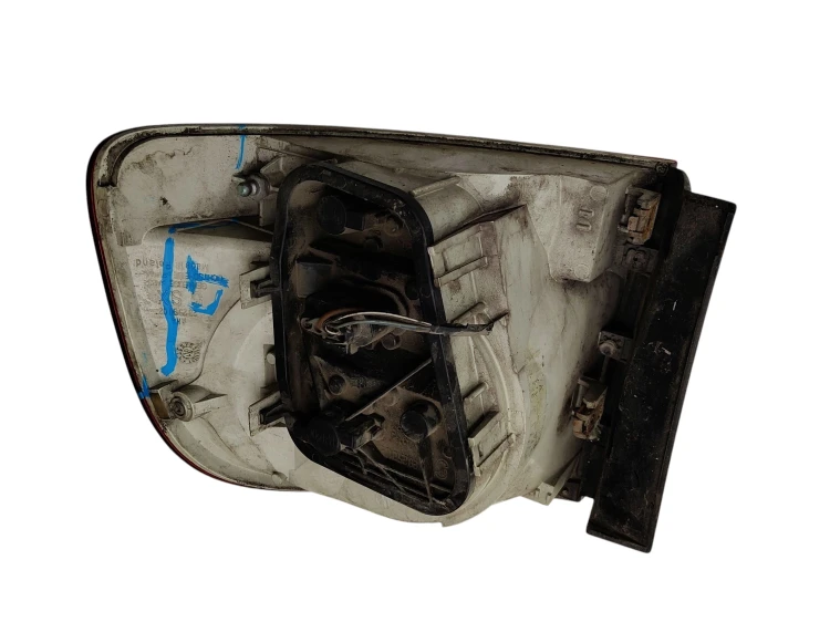 LAMPA LEWY TYŁ VOLKSWAGEN TOUAREG I 7L (2002-2006) 2.5 TDI 174KM
