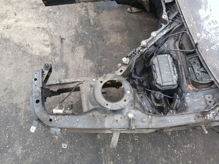 PODŁUŻNICA LEWA BMW F21 (2011-2015) 2.0 D 143KM