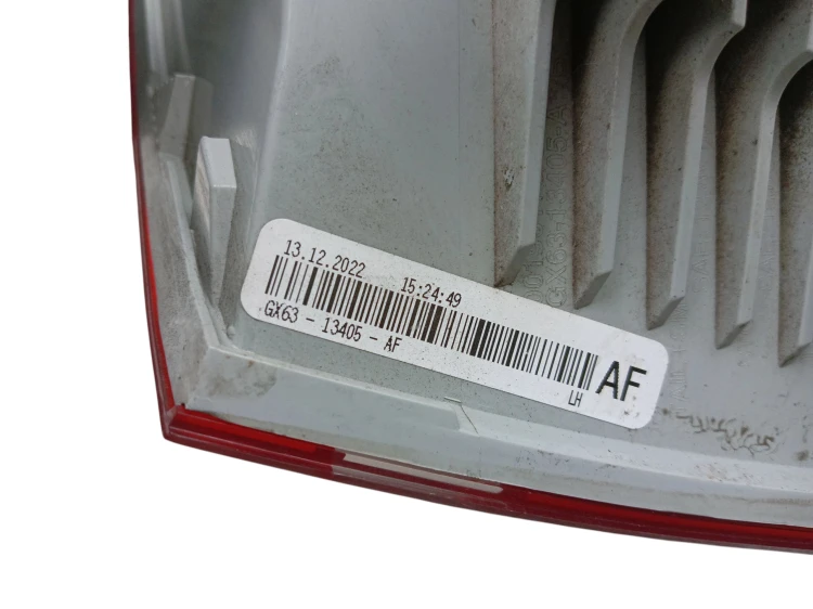 LAMPA LEWY TYŁ JAGUAR XF II X260 (2015-2020) 2.0 D 180KM GX63-13405-AF