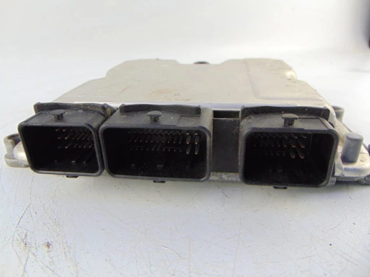 KOMPUTER STEROWNIK SILNIKA PEUGEOT 607 (1999-2004) 9654694580