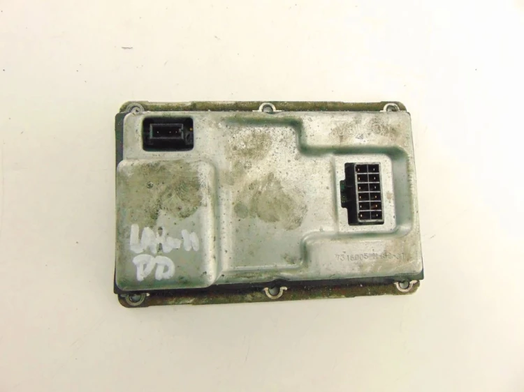 PRZETWORNICA XENON RENAULT LAGUNA II (2001-2005) 1.9 DCI BRAK