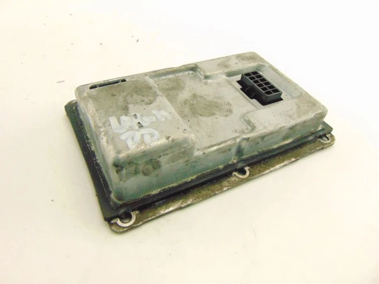PRZETWORNICA XENON RENAULT LAGUNA II (2001-2005) 1.9 DCI BRAK
