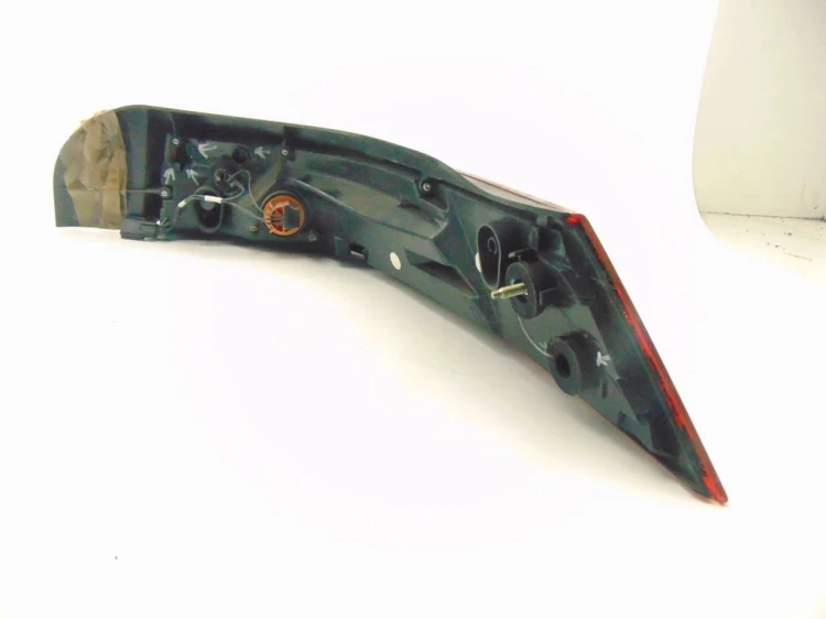 LAMPA LEWY TYŁ RENAULT MEGANE III (2008-2013) 1.5 DCI