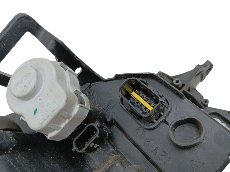 LAMPA LEWY PRZÓD PEUGEOT 508 I (2010-2014) 2.0 HDI 140KM 9687580680