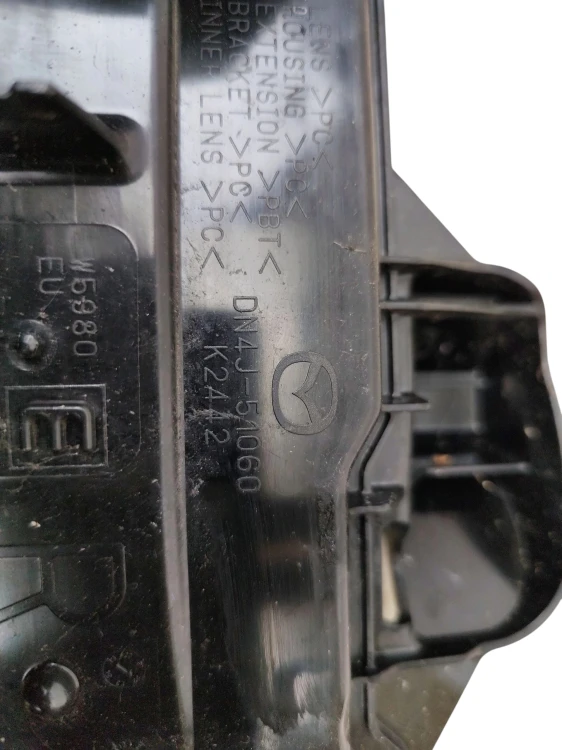 LAMPA LED PRZÓD PRAWA MAZDA MX-30 (2020-) 35.5 kWh 145KM DN4J-51060