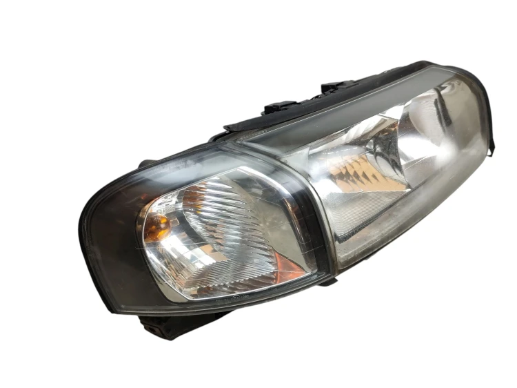 LAMPA PRAWY PRZÓD VOLVO S80 I (1998-2004) 2.4 B 170KM 8620667