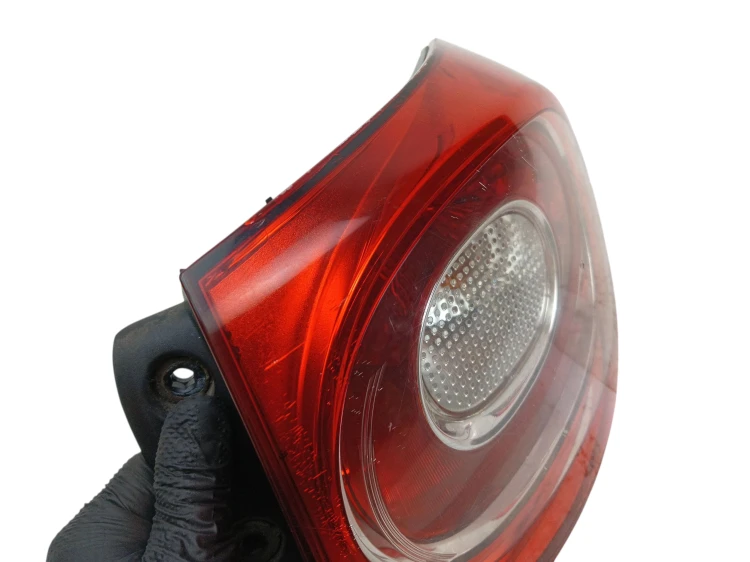 LAMPA PRAWY TYŁ VOLKSWAGEN TIGUAN I 5N (2007-2011) 2.0 TDI 170KM 5N0945096H