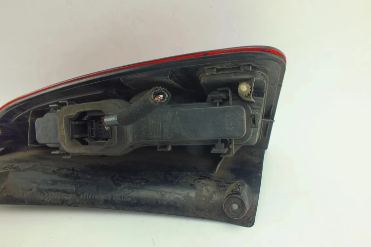 LAMPA LEWY TYŁ RENAULT ESPACE IV (2003-2006) 1.9 DCI