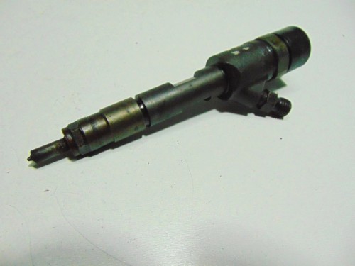 WTRYSKIWACZ RENAULT MEGANE III (2008-2013) 1.9 DCI 0445110328 BOSCH
