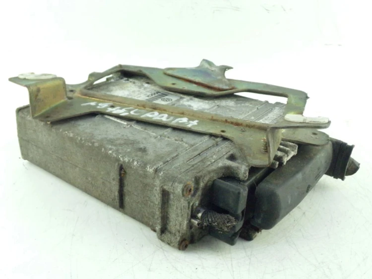 KOMPUTER STEROWNIK SILNIKA SEAT IBIZA II LIFT 1.9 TDI 028906021