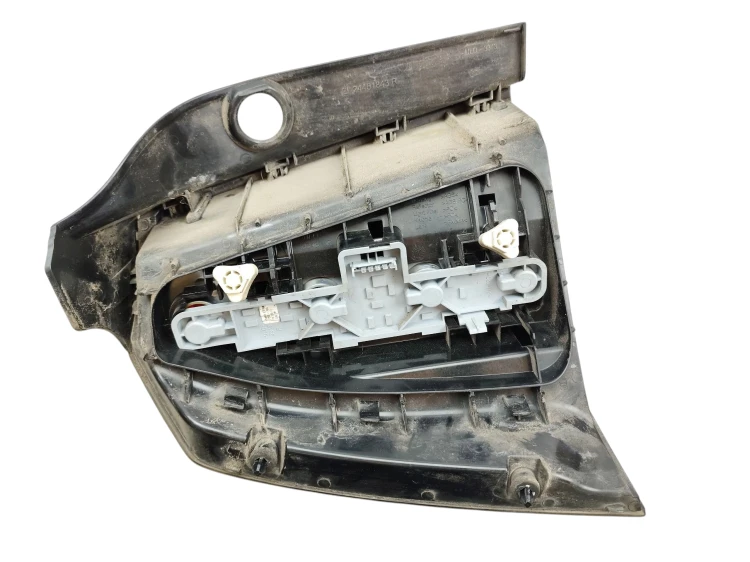 LAMPA PRAWY TYŁ OPEL ZAFIRA B (2005-2008) 1.6 16V 105KM 24451843