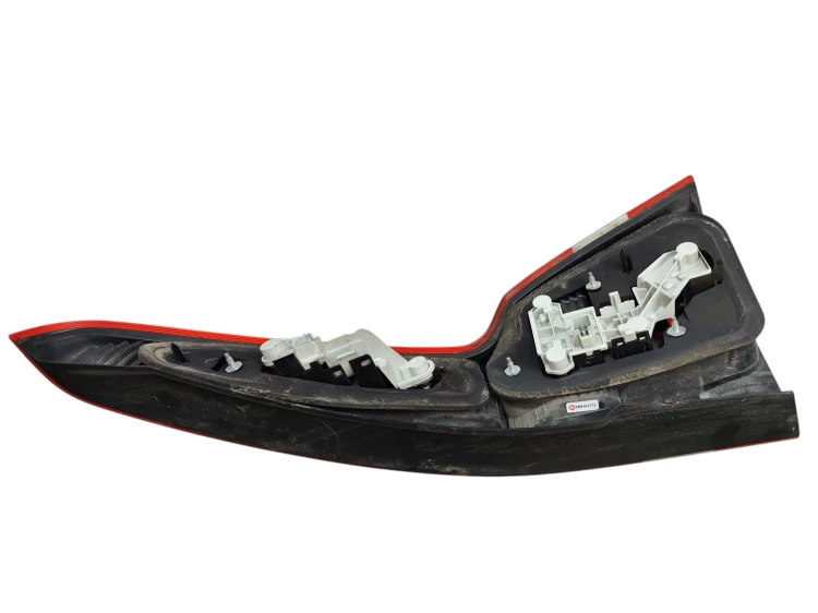 LAMPA LEWY TYŁ VOLVO V50 (2004-2007) 2.0 D 136KM 30678745