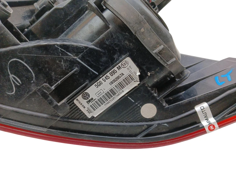 LAMPA LEWY TYŁ VOLKSWAGEN GOLF VII (2012-2016) 1.6 TDI 110KM 5G0945095M