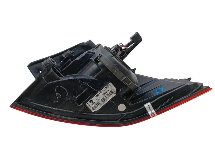 LAMPA LEWY TYŁ VOLKSWAGEN GOLF VII (2012-2016) 1.6 TDI 110KM 5G0945095M