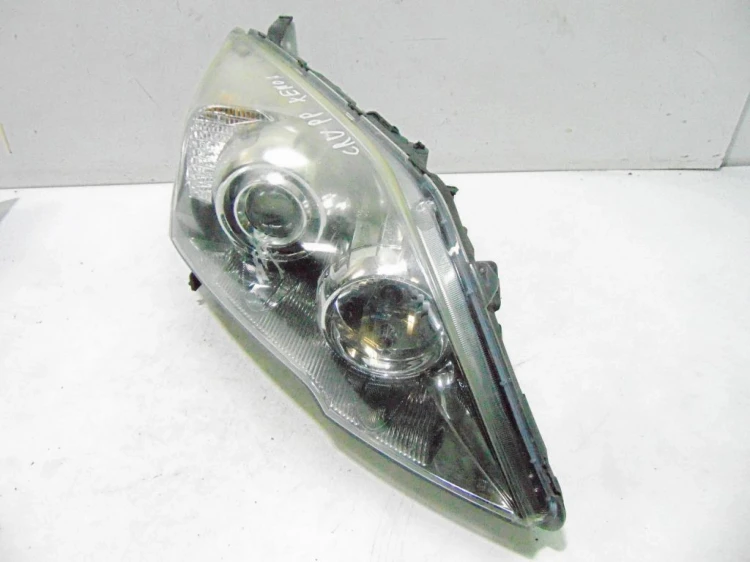 LAMPA PRAWY PRZÓD HONDA CR-V (III 2006-2011)