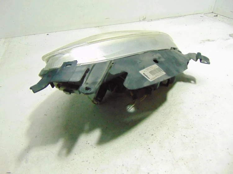 LAMPA LEWY PRZÓD CITROEN XSARA PICASSO (1999-2004) 1.8 16V