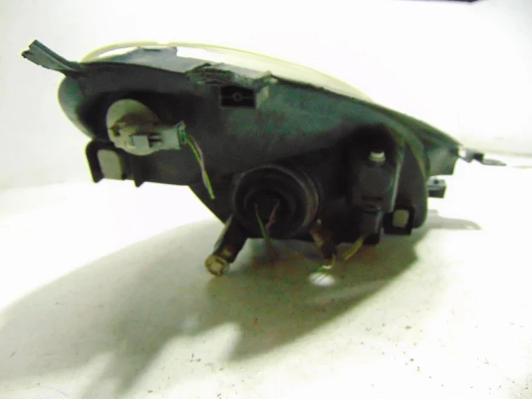 LAMPA LEWY PRZÓD CITROEN XSARA PICASSO (1999-2004) 1.8 16V