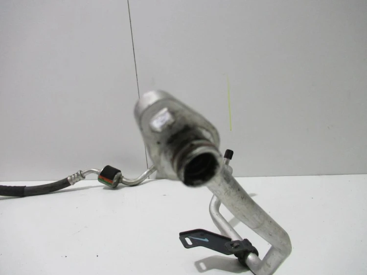 PRZEWÓD KLIMATYZACJI PEUGEOT 207 (2006-2009)