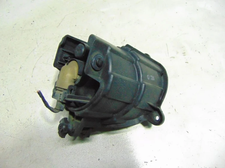 HALOGEN PRAWY SSANGYONG RODIUS LIFT 2008R 2.7 XDI 165KM