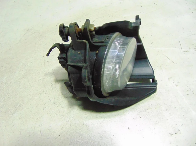 HALOGEN PRAWY SSANGYONG RODIUS LIFT 2008R 2.7 XDI 165KM