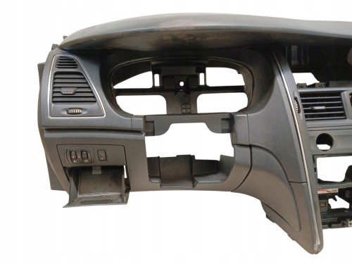 DESKA ROZDZIELCZA RENAULT LATITUDE (2010-2015)