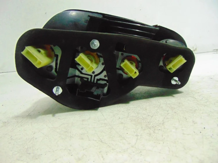 LAMPA PRAWY TYŁ BMW Z4 (E85)(2002-2009) 2.0i N46 150KM