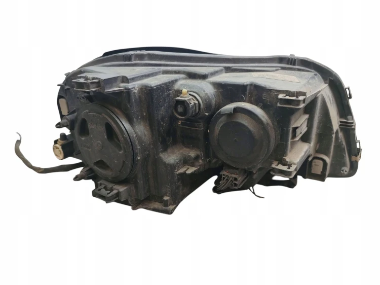 LAMPA LEWY PRZÓD VOLVO XC90 I (2002-2006) 2.9 T6 272KM 89009434