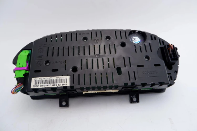 ZESTAW STARTOWY SKODA FABIA I 6Y 1.2 03E906033A