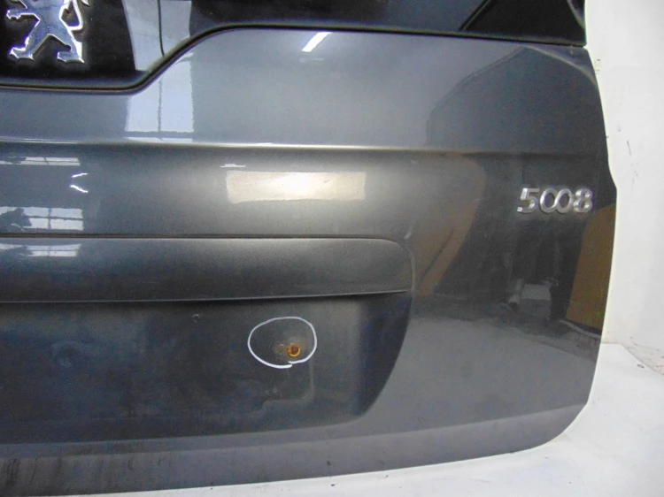 KLAPA BAGAŻNIKA PEUGEOT 5008 1.6 HDI